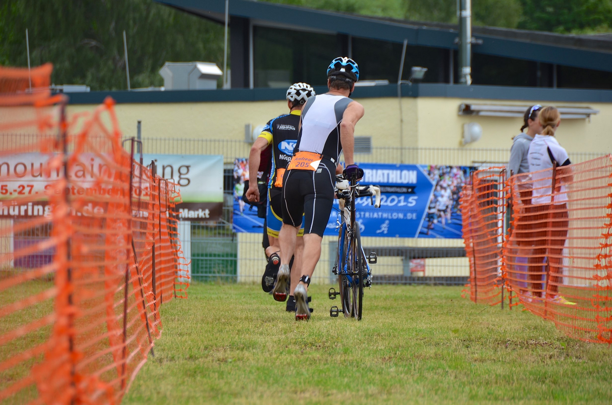 Die Fotos sind online